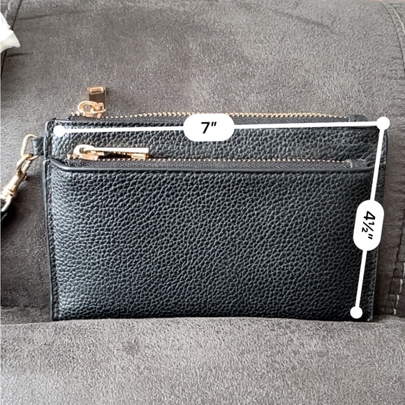 Black Wristlet Wallet - Picture 2 of 6